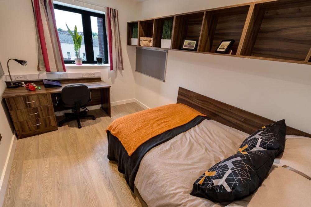 Zeni Ensuite Rooms In Exeter Exteriör bild